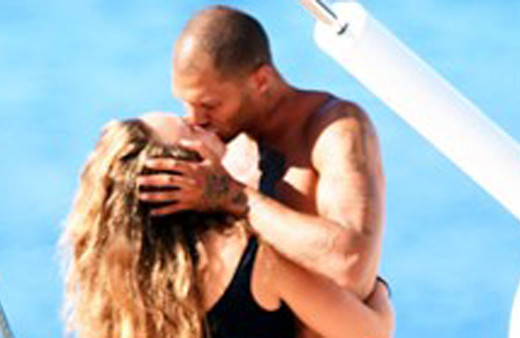 Bodrum'a geldi karısını unuttu