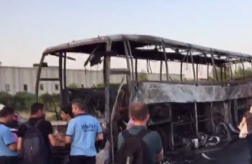 Yolcu otobüsü yandı facia ucuz atlatıldı