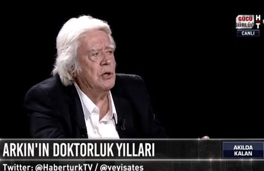 Cüneyt Arkın'dan doktorlara sitem! Ya hu gel bir dokun!