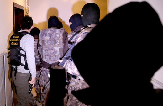 Elazığ'da 3 zehir tacirine tutuklama