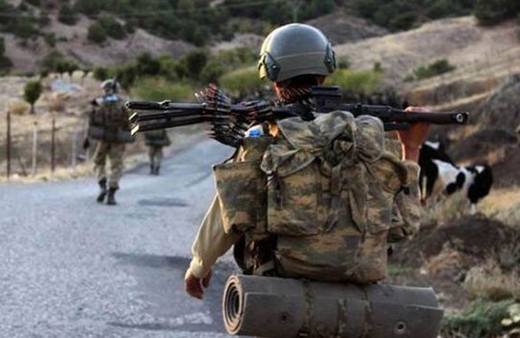 Tunceli’de askerlere ateş açan teröristlere operasyon