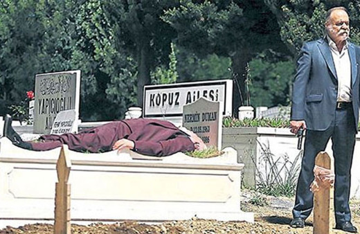 İçerde'nin Kudret'i ölünce helvasını kavurdular