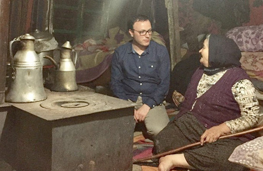 Bu kaymakam ayakta alkışlanır