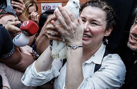 Deniz Seki'den mektup var!