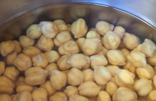 Nohut suyunu dökmeyin bakın nelere faydalı