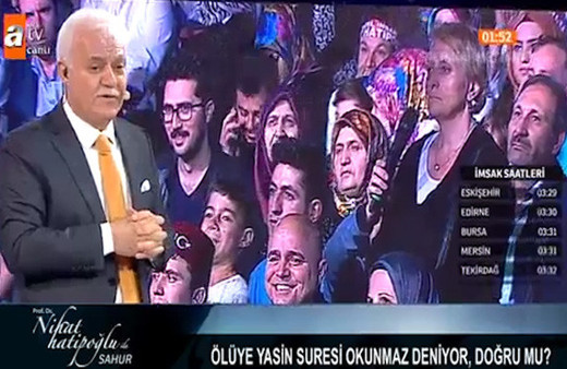 Nihat Hatipoğlu cevapladı! 'Ölülere Yasin suresi okunmaz diyorlar doğru mu?'
