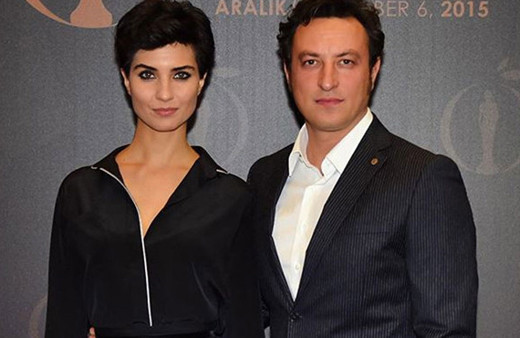 Tuba Büyüküstün ve Onur Saylak  boşandı