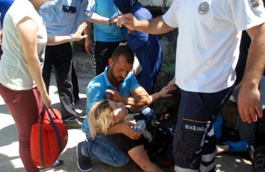 Kabotaj Bayramı'nda saç saça baş başa kavga sebebine bakın