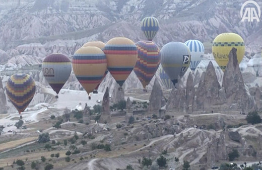 Kapadokya turizmini balonlar 'uçurdu'