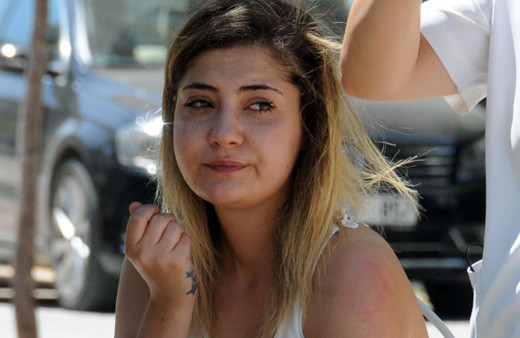 Genç kadın sürücü şoka girdi o anlar görüntülendi