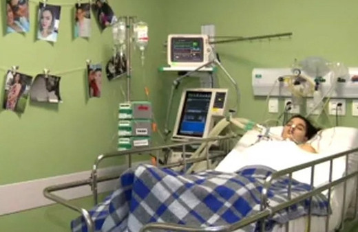 Beyin ölümü gerçekleşen kadın aylar sonra doğurdu!