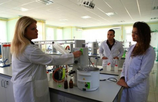 4 yıllık eczacılık fakültesi bölümü taban puanı