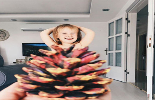 Meyve-sebzeden kıyafetleriyle internet dünyasının yıldızı oldu