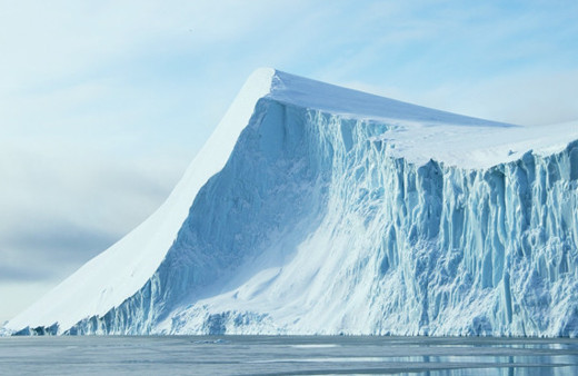 Londra'nın dört katı büyüklüğünde bir buz dağı koptu