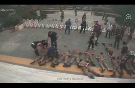 İşte 15 Temmuz gecesi TRT'nin Harbiye yerleşkesinde yaşananlar