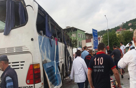 Giresun'da trafik kazası: 38 yaralı