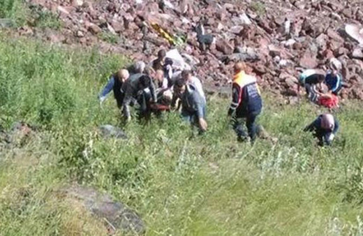 Artvin'deki feci kazada bir aile yok oldu