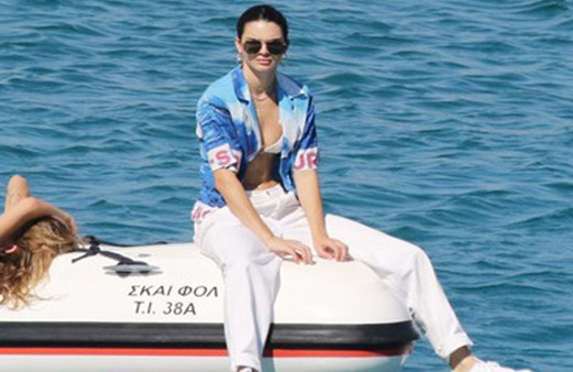 Kendall Jenner ve Bella Hadid'ten yeni trend!