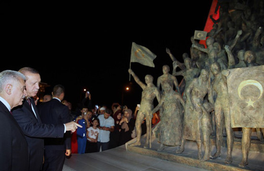 Erdoğan ve Yıldırım'dan sürpriz ziyaret