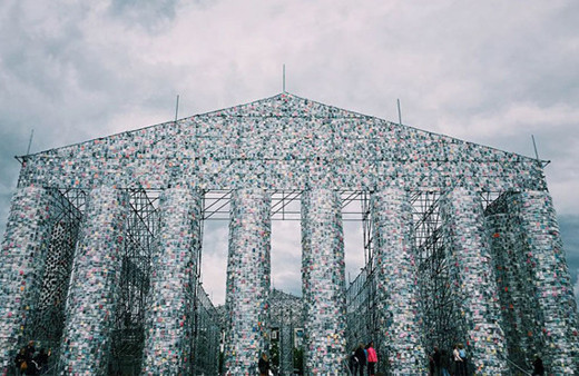 100 bin yasak kitaptan bakın nasıl anıt inşa edildi!
