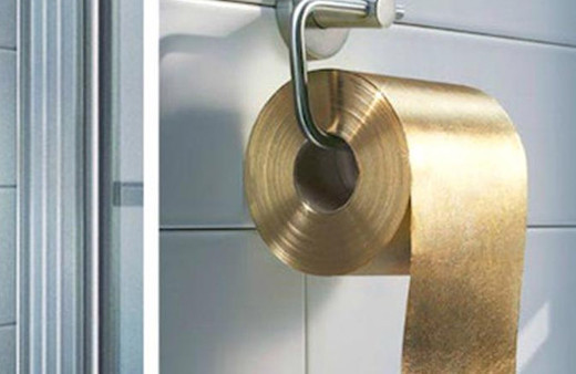 Hem pahalı hem  gereksiz ama yok satıyor!