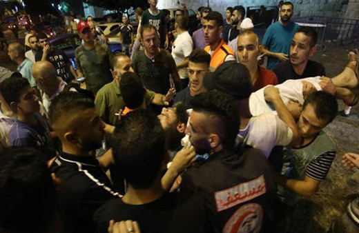 İsrail polisi Mescid-i Aksa hatibi Şeyh Sabri'yi yaraladı