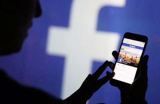 Facebook çöktü! Sosyal medya çareyi Twitter'da aradı