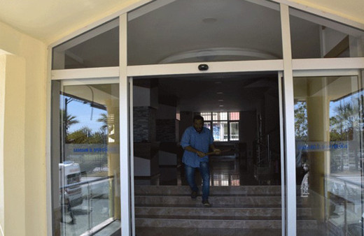 Baltalı saldırgan müftülüğü bastı dehşet dakikalar