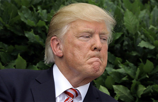 ABD Başkanı Trump bunu da yaptı: CNN'i yere serdi!