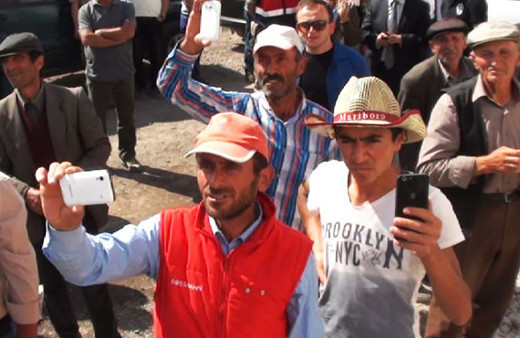 Ardahan'da büyük heyecan duyan koştu telefonuna kaydetti