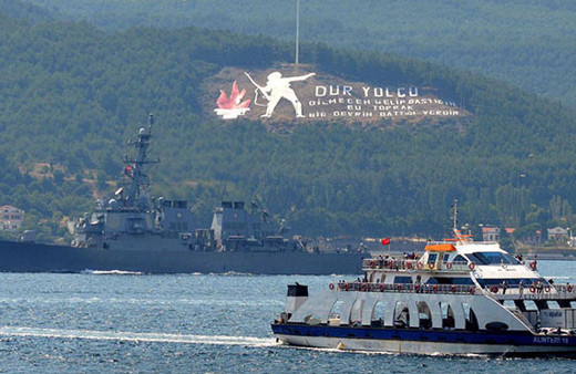ABD savaş gemileri Çanakkale Boğazı'nda
