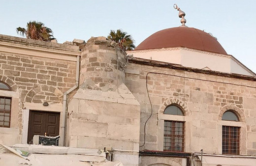 Yunanistan hükümeti adalardaki camileri çürümeye terk etti