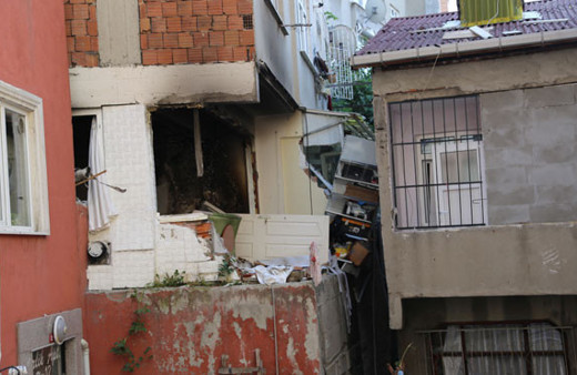 Kağıthane'de korkutan patlama