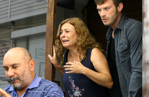 Ünlü oyuncu Semra Dinçer gözaltına alındı 