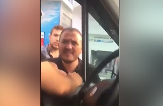 Bu görüntü sosyal medyada olay oldu: 'Ne tenkyusu!'