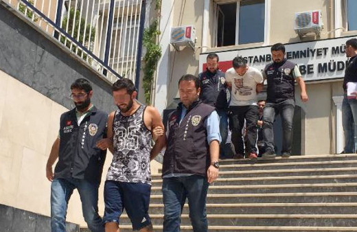 Abat'ta keyif yaparken yakalanmışlardı meğer 3 yıldır...