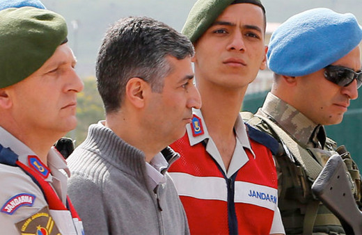 Tuğgeneral Sönmezateş'in 'cemaat abisi' bakın kim çıktı?