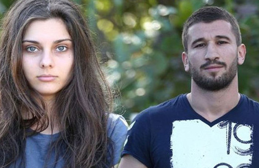 Survivor Adem Kılıççı ile Tuğçe Melis Demir aşkı Çeşme'de fena yakalandı