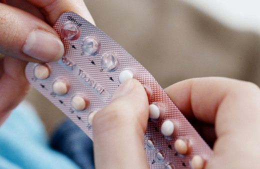 Doğum kontrol hapını şampuanınıza atın! Bakın nasıl olacak