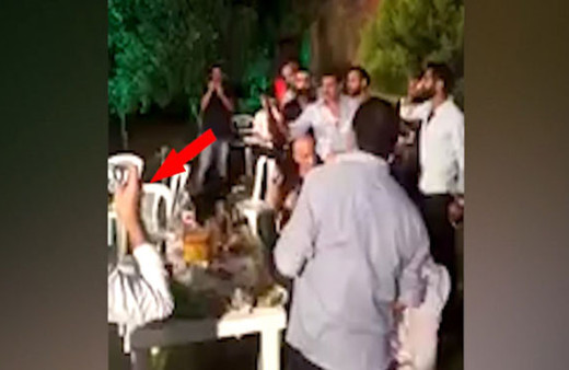 Düğünde kalaşnikoflu damat dehşeti kamerada