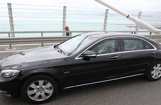 Binali Yıldırım makam aracıyla bağlantı yolundan geçti 