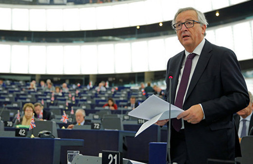 Avrupa Parlementosu'nu 'rezilsiniz' diyerek terk etti