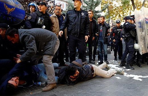 Ankara'da yasak sonrası ilk eylem: 26 gözaltı!