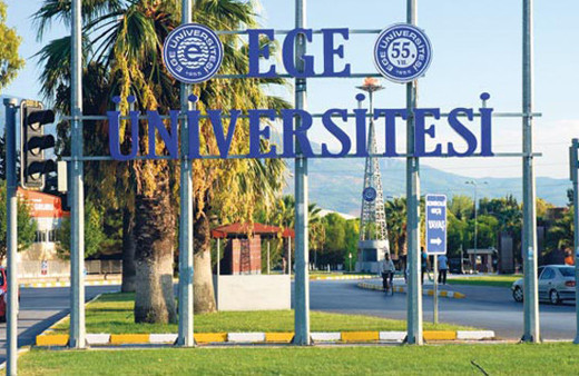 'Bağış yapın dersi geçin' diyen profesör görevden alındı