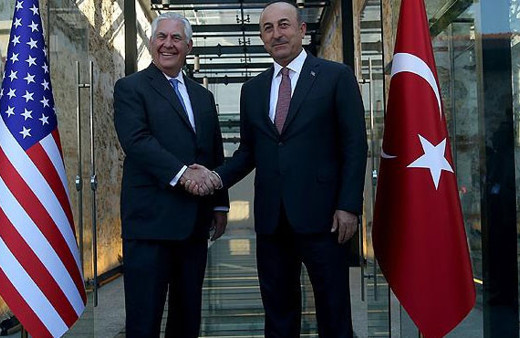 Çavuşoğlu, ABD'li mevkidaşı Tillerson ile görüştü