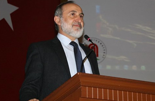 Ekrem Keleş kimdir aslen nereli kitapları ve hayatı 