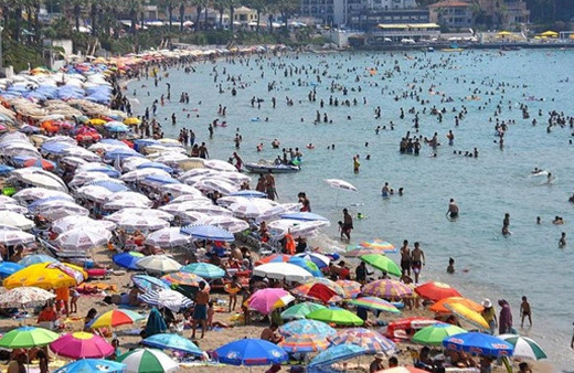 Erdoğan konuştu turizmcileri bayram tatili sevinci sardı