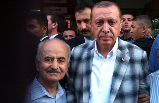 Cumhurbaşkanı Erdoğan'dan hocasına vefa