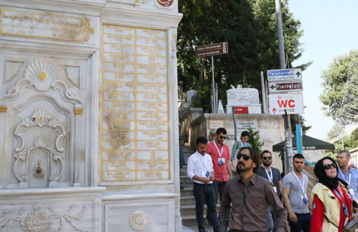  Eyüp Sultan kokartlı rehberle gezilebilecek 