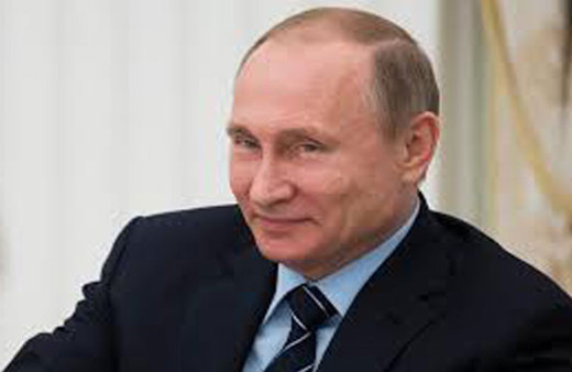 Putin'in üstsüz fotoğrafları sosyal medyada trend yarattı